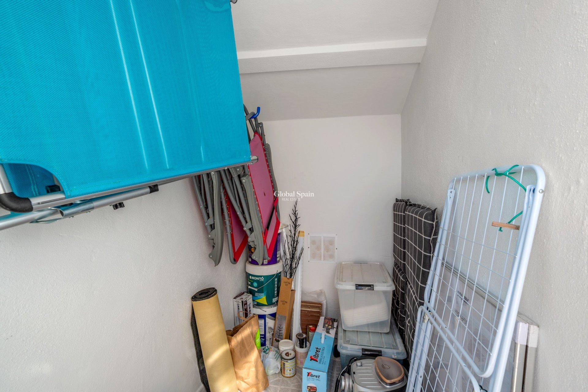 Wederverkoop - 3. Halfvrijstaande villa -
CIUDAD QUESADA - Costa Blanca South