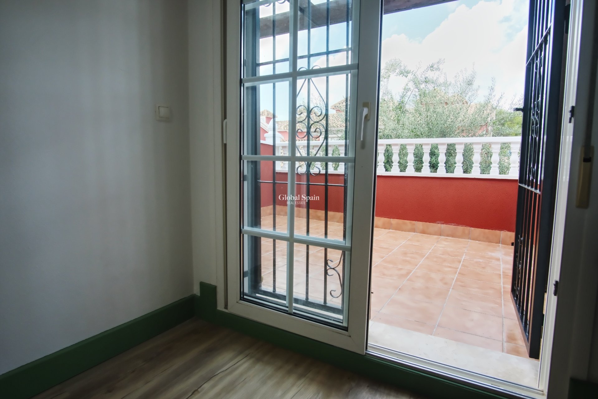 Wederverkoop - 3. Halfvrijstaande villa -
ORIHUELA COSTA - Costa Blanca South