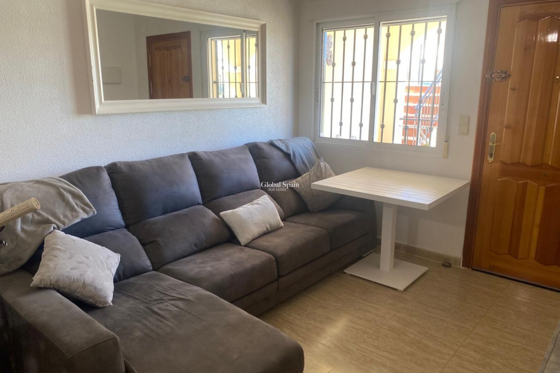Wederverkoop - APPARTEMENT -
ALGORFA - Costa Blanca