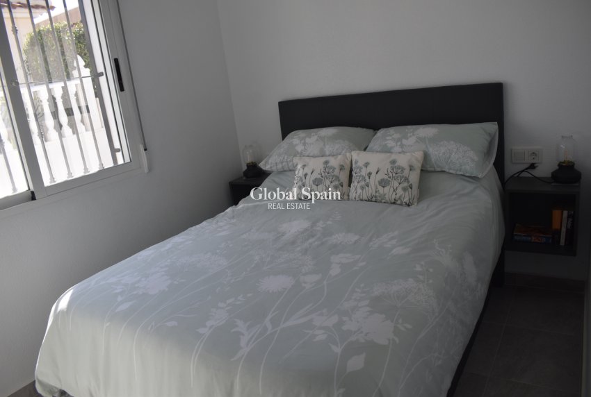 Wederverkoop - APPARTEMENT -
ALGORFA - Inland