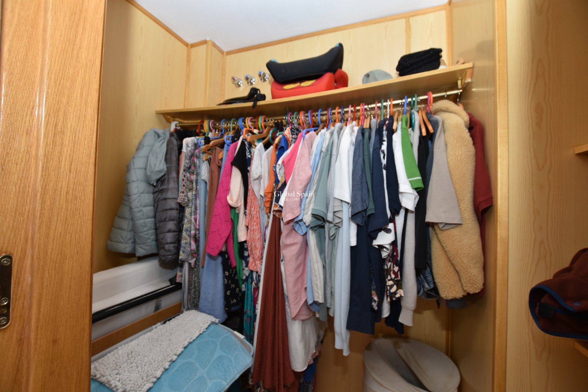 Wederverkoop - APPARTEMENT -
ALGORFA - Inland