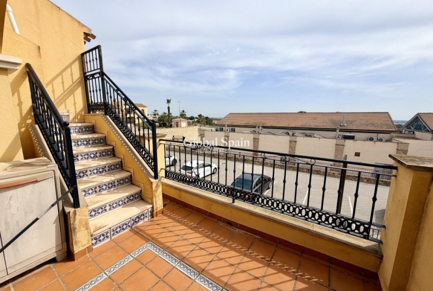 Wederverkoop - APPARTEMENT -
ALGORFA - Inland