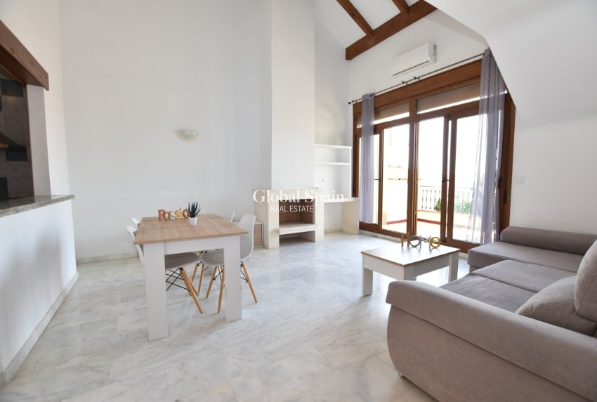 Wederverkoop - APPARTEMENT -
ALGORFA - Inland