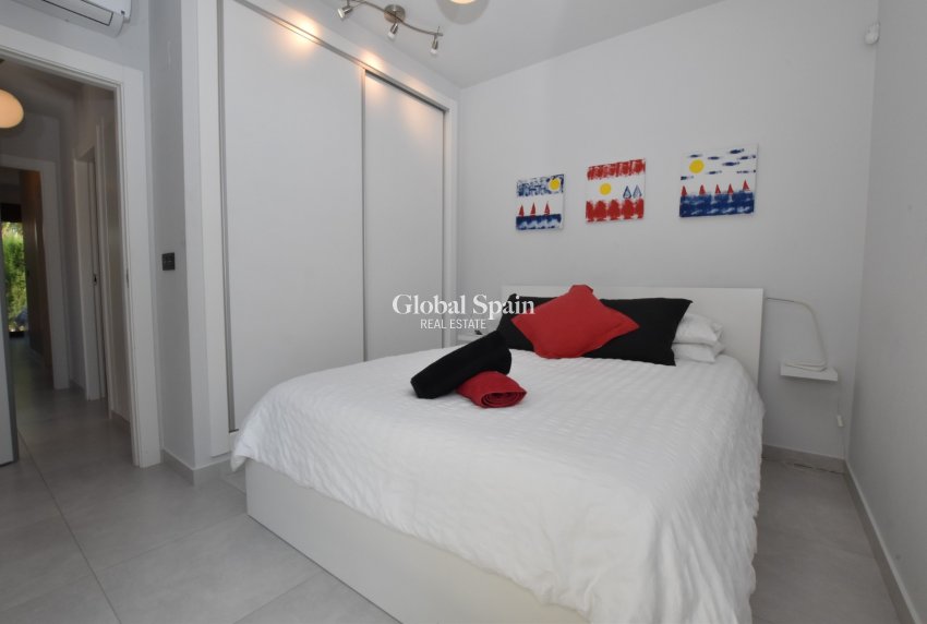 Wederverkoop - APPARTEMENT -
ALGORFA - Inland
