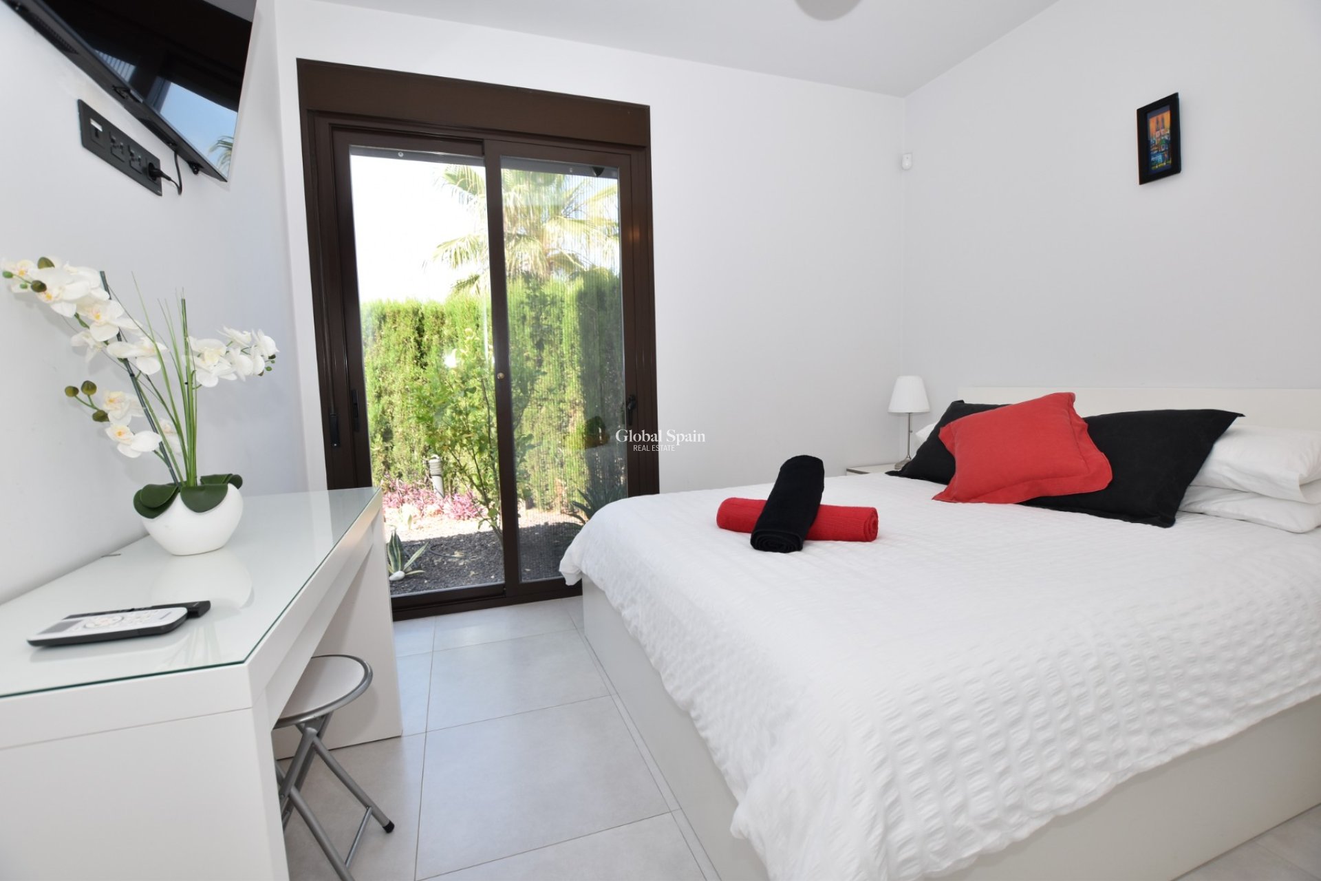 Wederverkoop - APPARTEMENT -
ALGORFA - Inland