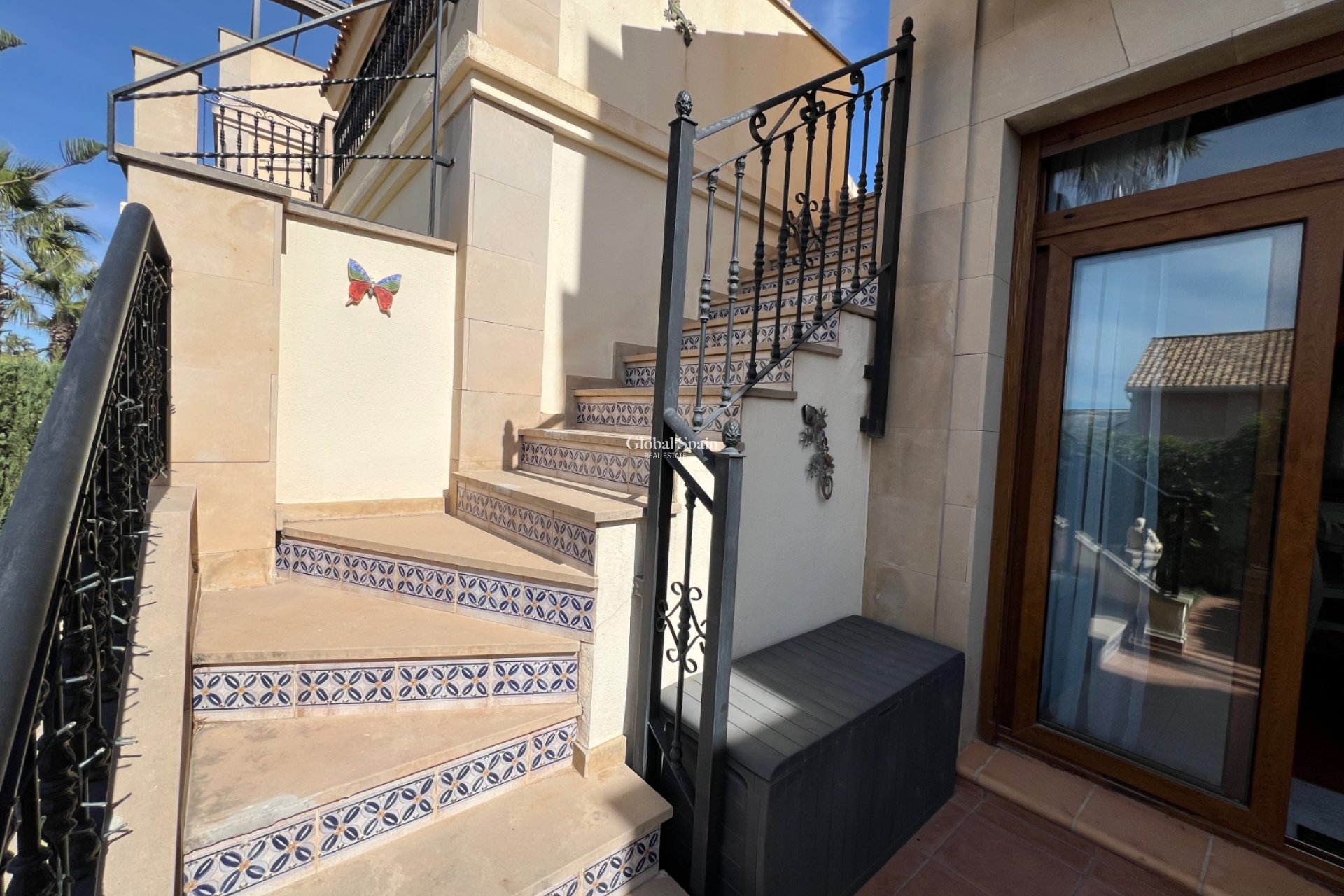 Wederverkoop - APPARTEMENT -
ALGORFA - Inland
