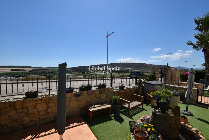 Wederverkoop - APPARTEMENT -
ALGORFA - Inland