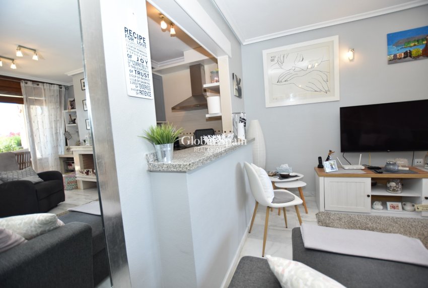 Wederverkoop - APPARTEMENT -
ALGORFA - Inland