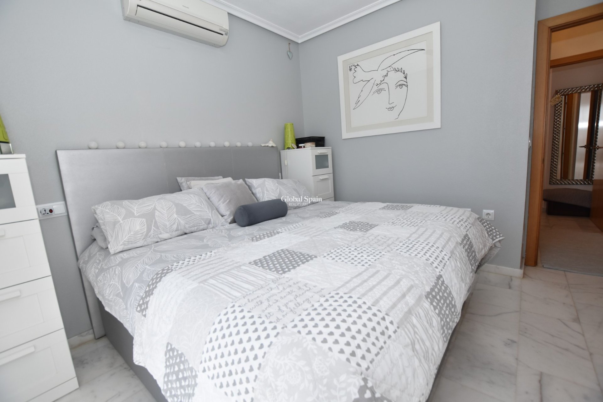 Wederverkoop - APPARTEMENT -
ALGORFA - Inland