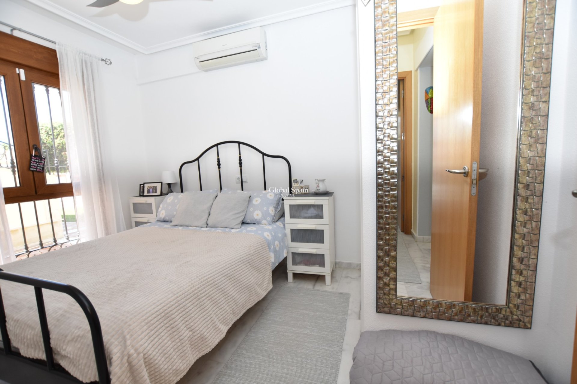 Wederverkoop - APPARTEMENT -
ALGORFA - Inland