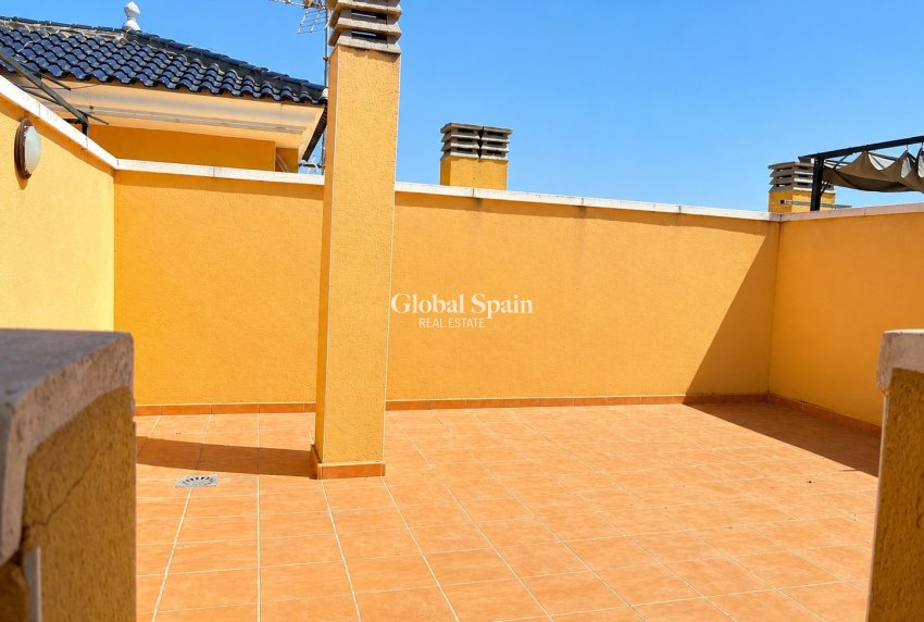 Wederverkoop - APPARTEMENT -
ALGORFA - Inland
