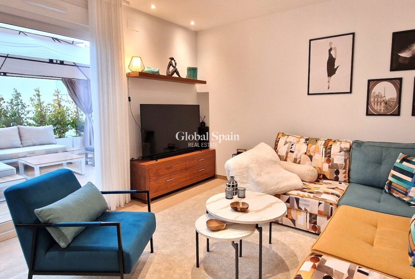 Wederverkoop - APPARTEMENT -
ALGORFA - Inland