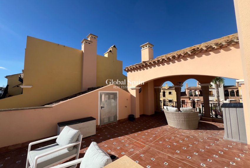 Wederverkoop - APPARTEMENT -
ALGORFA - Inland