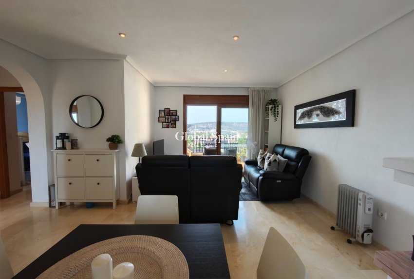 Wederverkoop - APPARTEMENT -
ALGORFA - Inland
