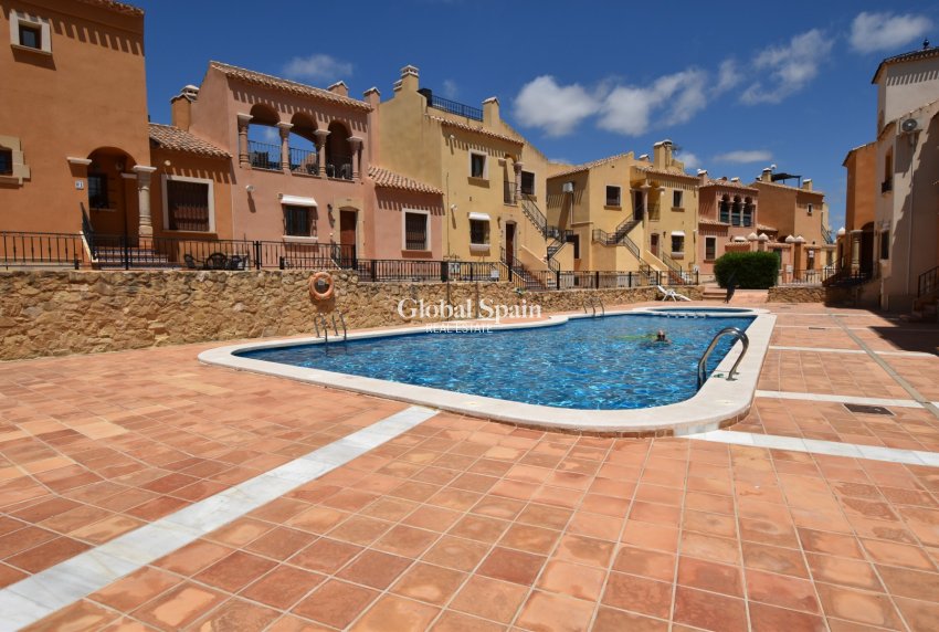 Wederverkoop - APPARTEMENT -
ALGORFA - Inland