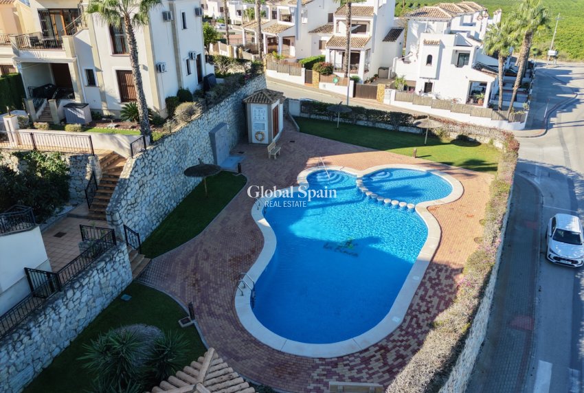 Wederverkoop - APPARTEMENT -
ALGORFA - Inland