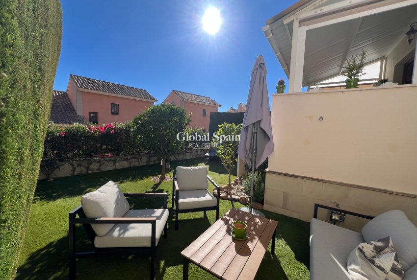 Wederverkoop - APPARTEMENT -
ALGORFA - Inland