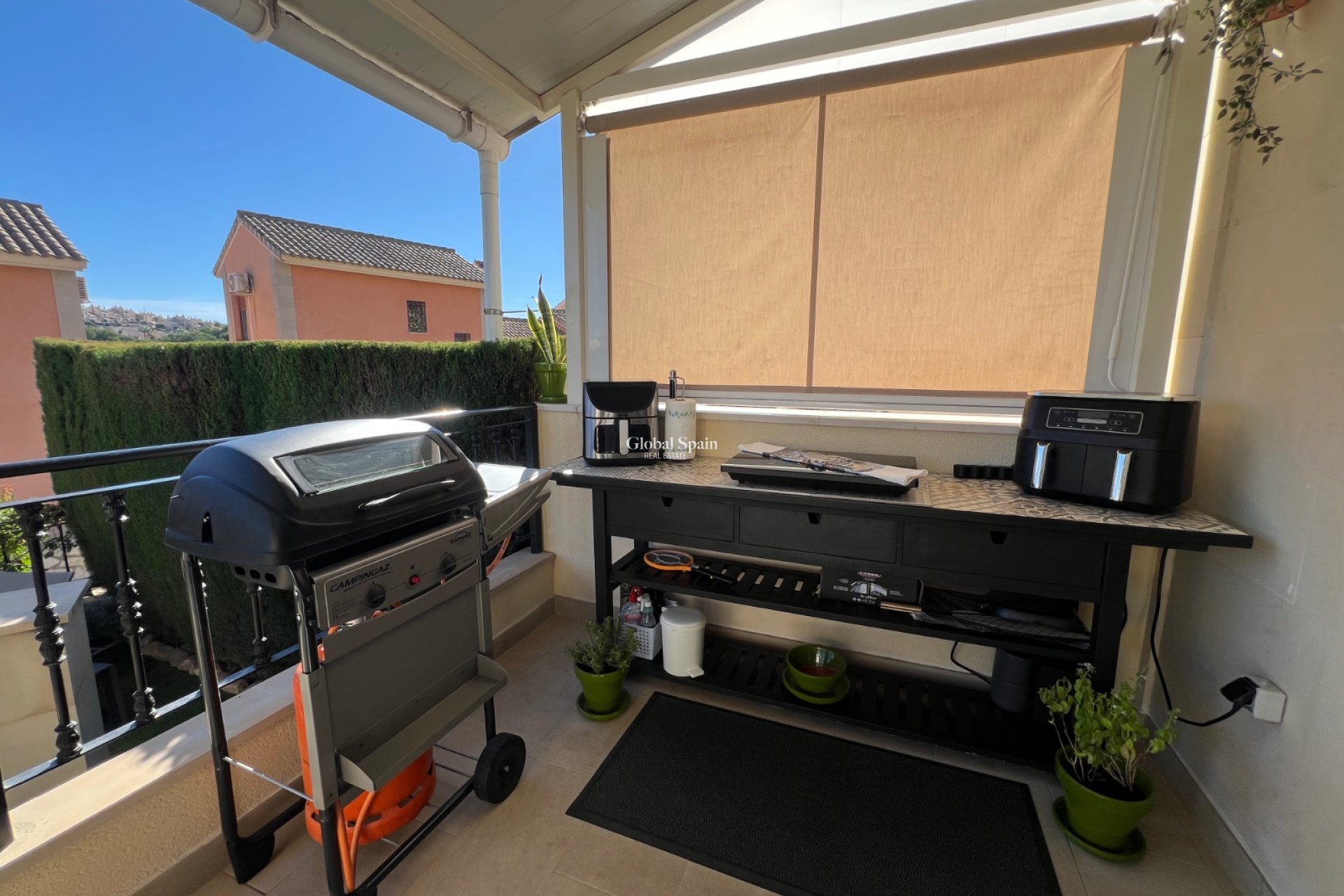 Wederverkoop - APPARTEMENT -
ALGORFA - Inland