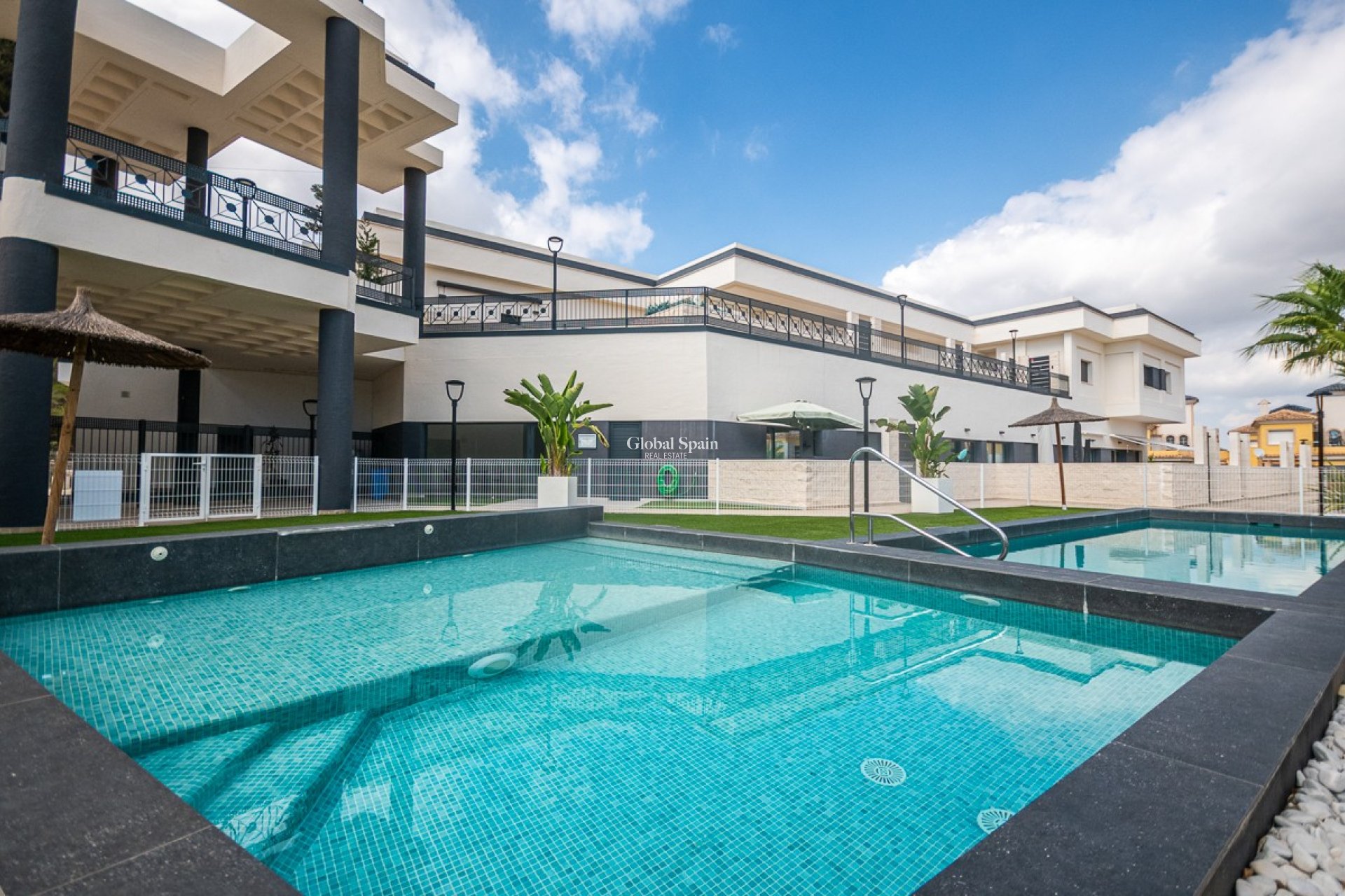 Wederverkoop - Appartement -
ALGORFA - Lo Crispin