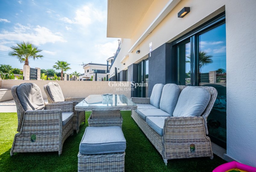 Wederverkoop - Appartement -
ALGORFA - Lo Crispin