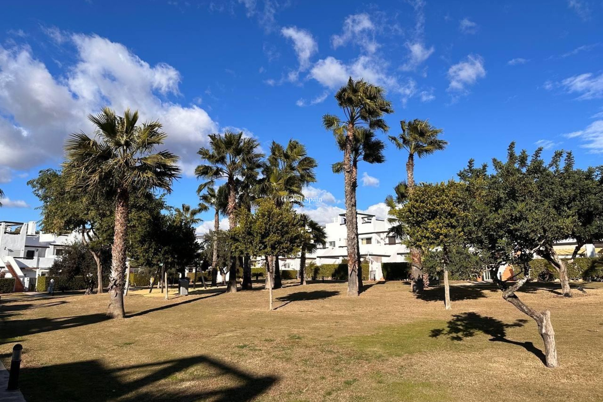 Wederverkoop - APPARTEMENT -
ALHAMA DE MURCIA