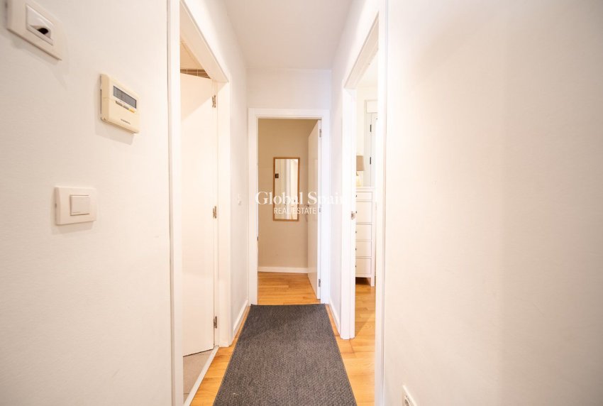 Wederverkoop - APPARTEMENT -
ALICANTE - Centro