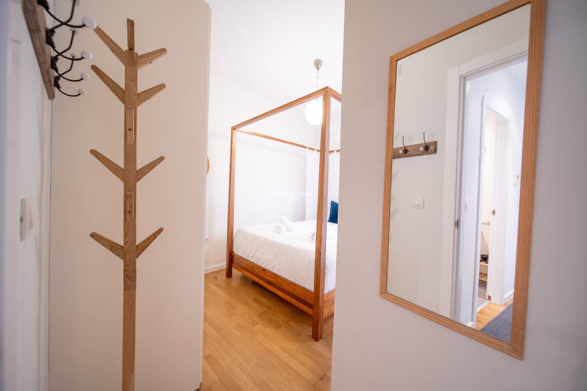 Wederverkoop - APPARTEMENT -
ALICANTE - Centro