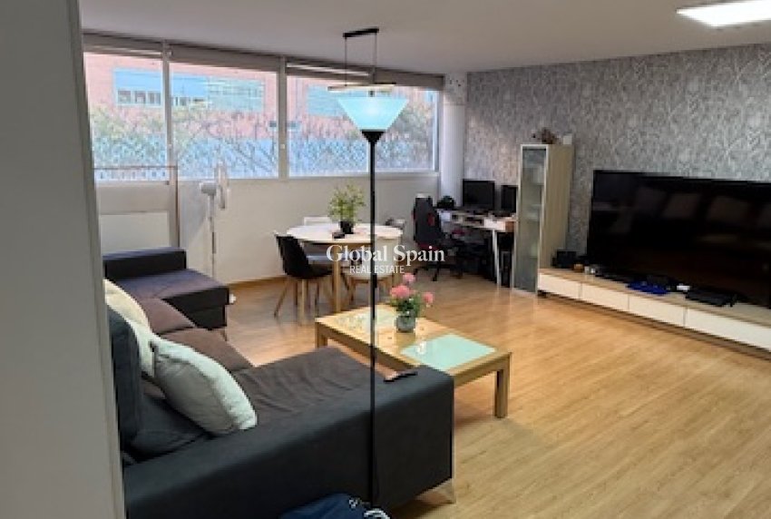 Wederverkoop - APPARTEMENT -
ALICANTE - Costa Blanca