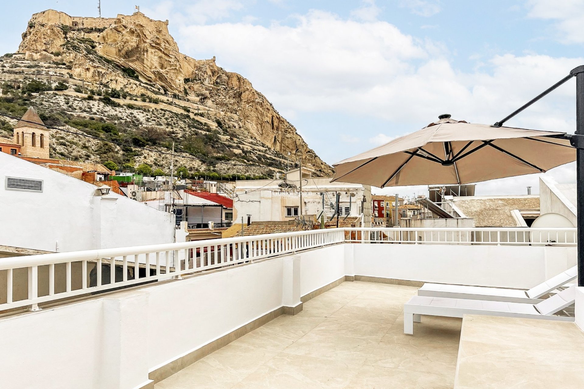 Wederverkoop - APPARTEMENT -
ALICANTE - Costa Blanca