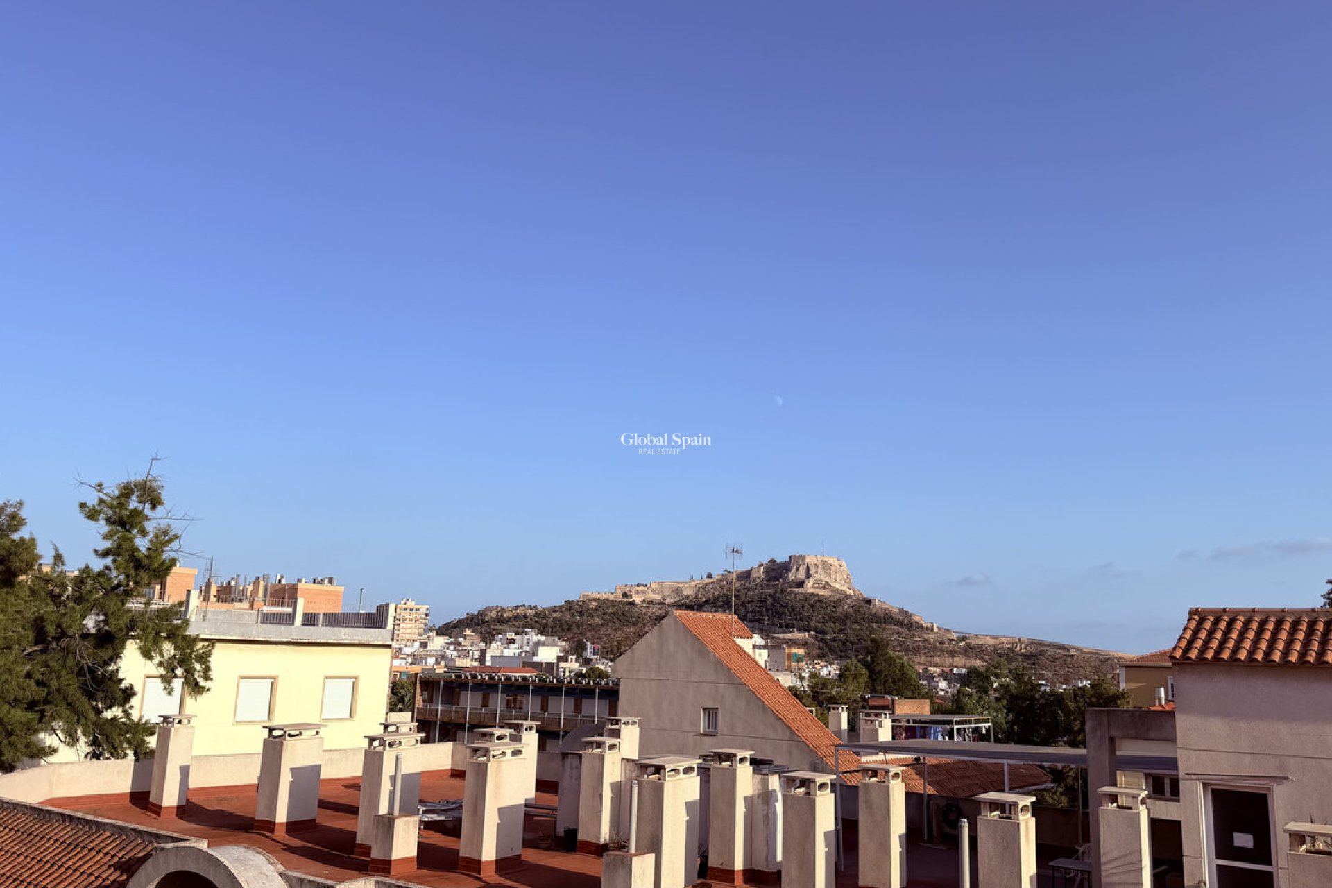 Wederverkoop - APPARTEMENT -
ALICANTE - Costa Blanca