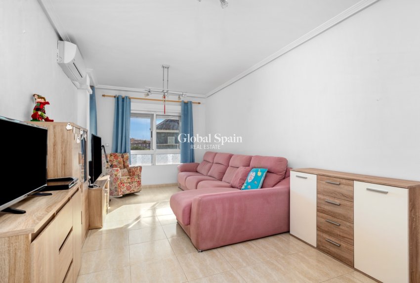 Wederverkoop - Appartement -
ALICANTE - El Campello