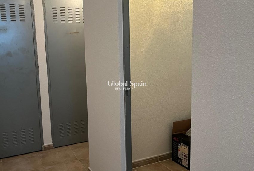 Wederverkoop - APPARTEMENT -
ALMORADÍ - Centro Urbano 2