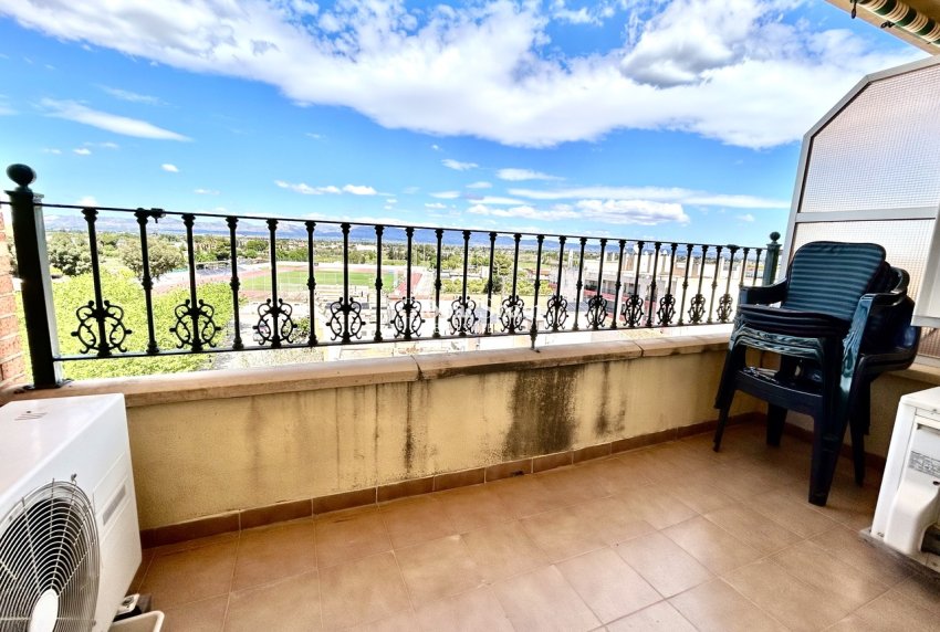 Wederverkoop - APPARTEMENT -
ALMORADÍ - Inland