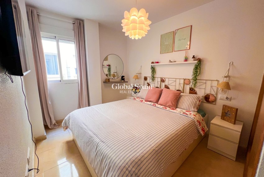 Wederverkoop - APPARTEMENT -
ALMORADÍ