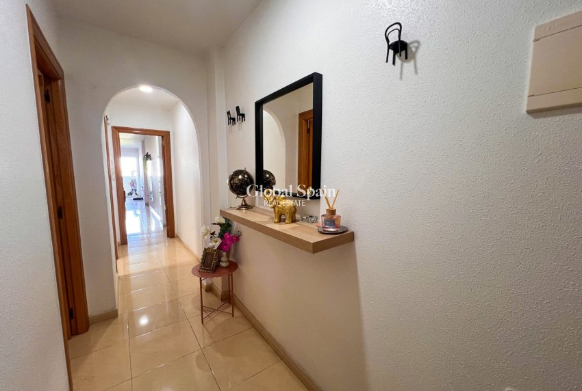 Wederverkoop - APPARTEMENT -
ALMORADÍ
