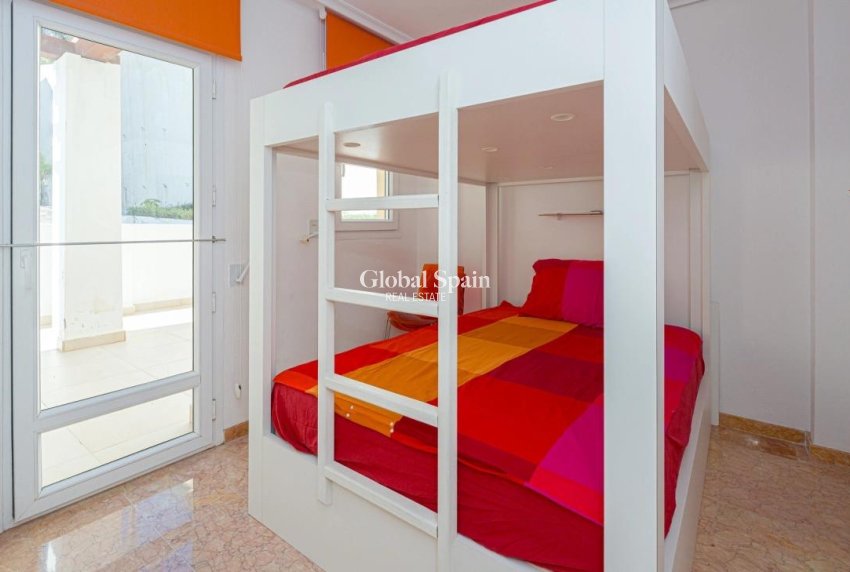 Wederverkoop - APPARTEMENT -
ALTEA - Costa Blanca