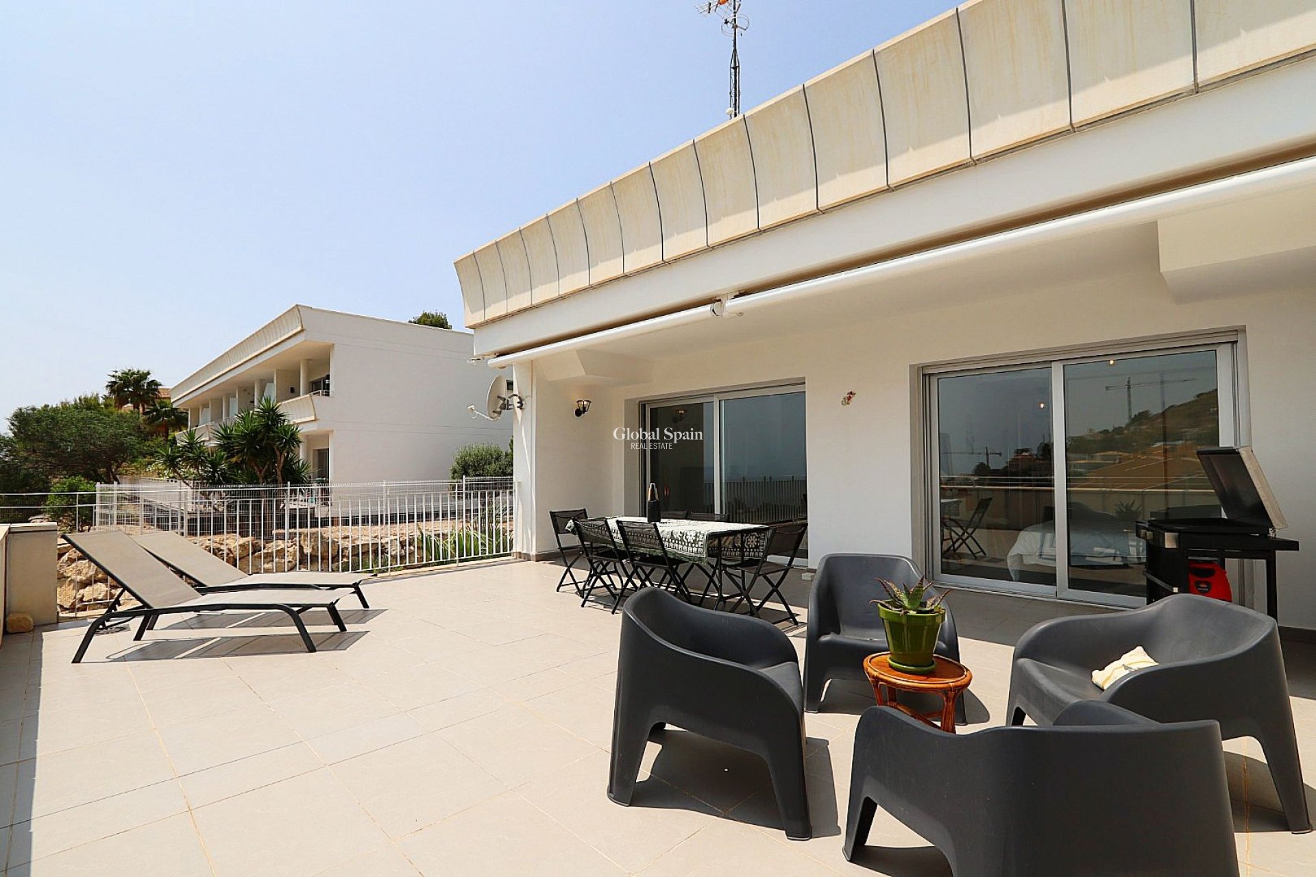 Wederverkoop - APPARTEMENT -
ALTEA - Costa Blanca