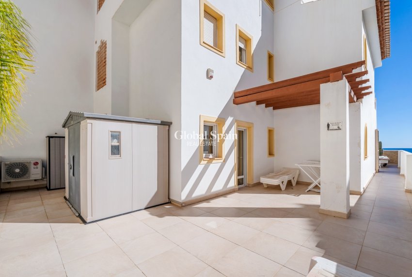 Wederverkoop - APPARTEMENT -
ALTEA - Costa Blanca