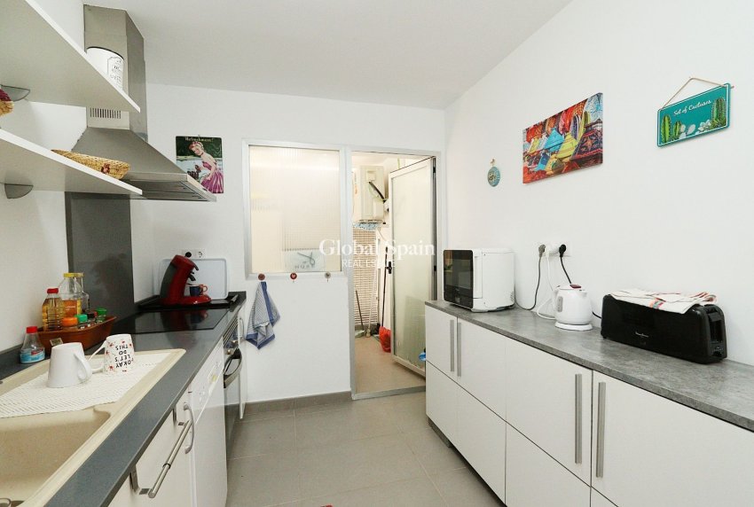 Wederverkoop - APPARTEMENT -
ALTEA - Costa Blanca