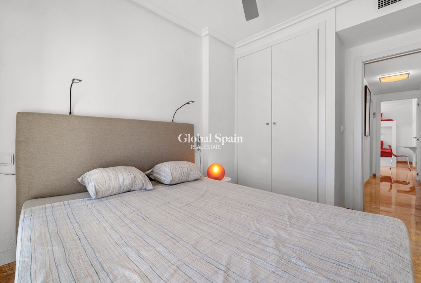 Wederverkoop - APPARTEMENT -
ALTEA - Costa Blanca