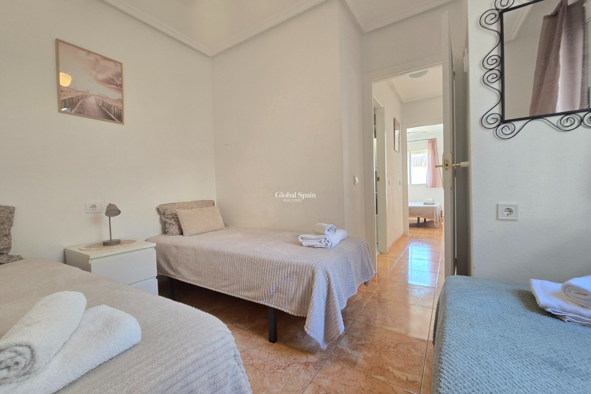 Wederverkoop - Appartement - Appartement op de bovenste verdieping -
TORREVIEJA - El limonar