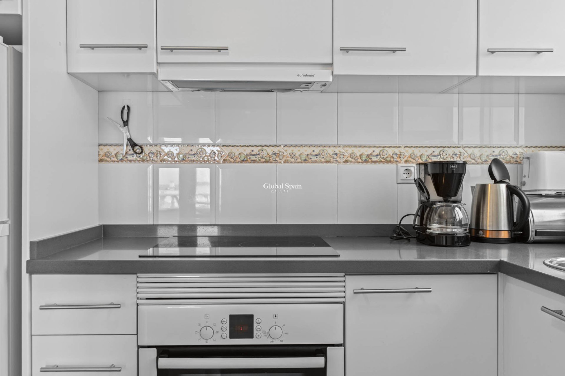 Wederverkoop - Appartement - Appartement op de bovenste verdieping -
TORREVIEJA - Torrevieja