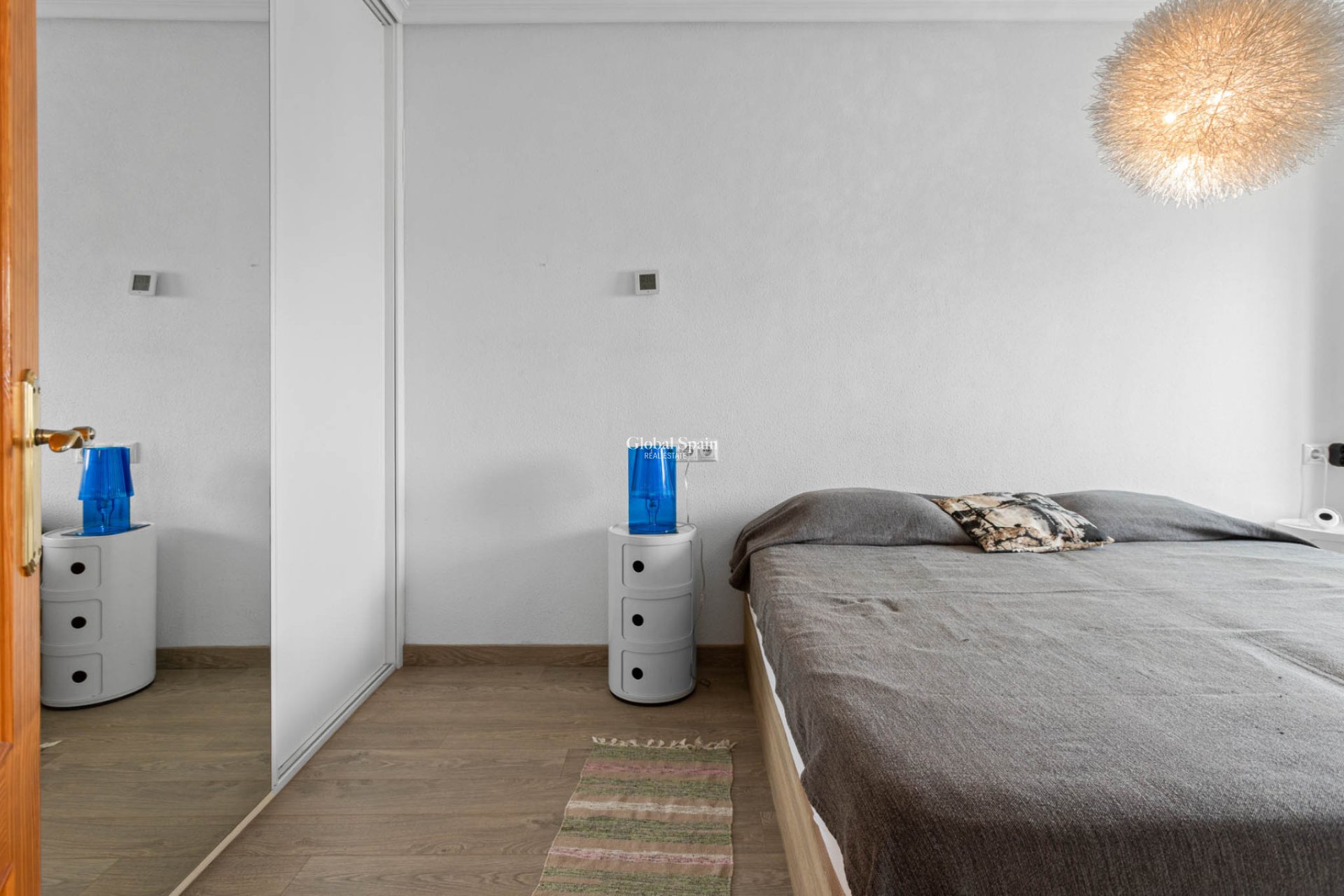 Wederverkoop - Appartement - Appartement op de bovenste verdieping -
TORREVIEJA - Torrevieja