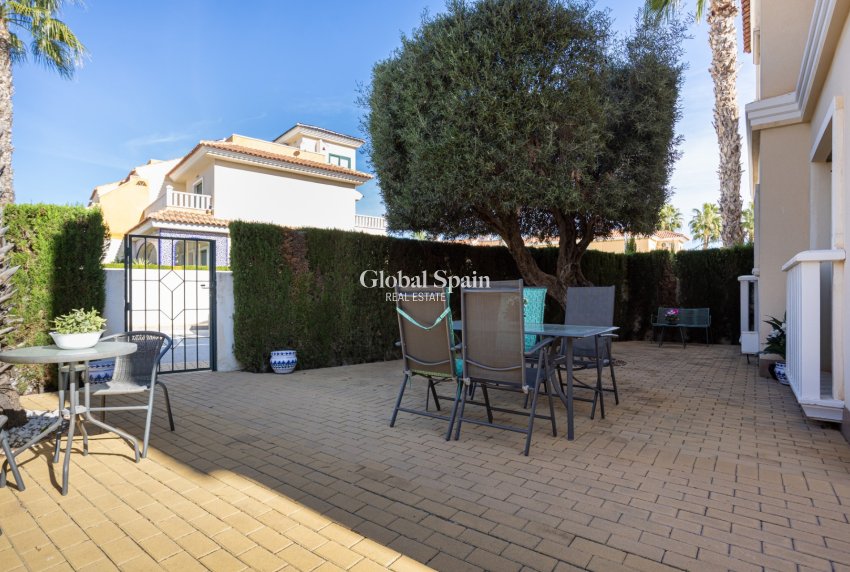 Wederverkoop - Appartement Begane Grond Appartement -
CIUDAD QUESADA