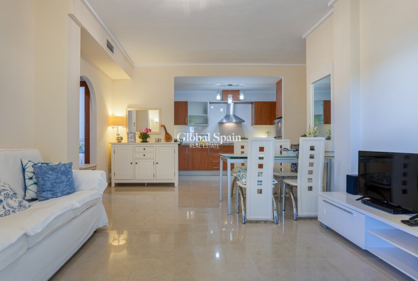 Wederverkoop - Appartement Begane Grond Appartement -
CIUDAD QUESADA