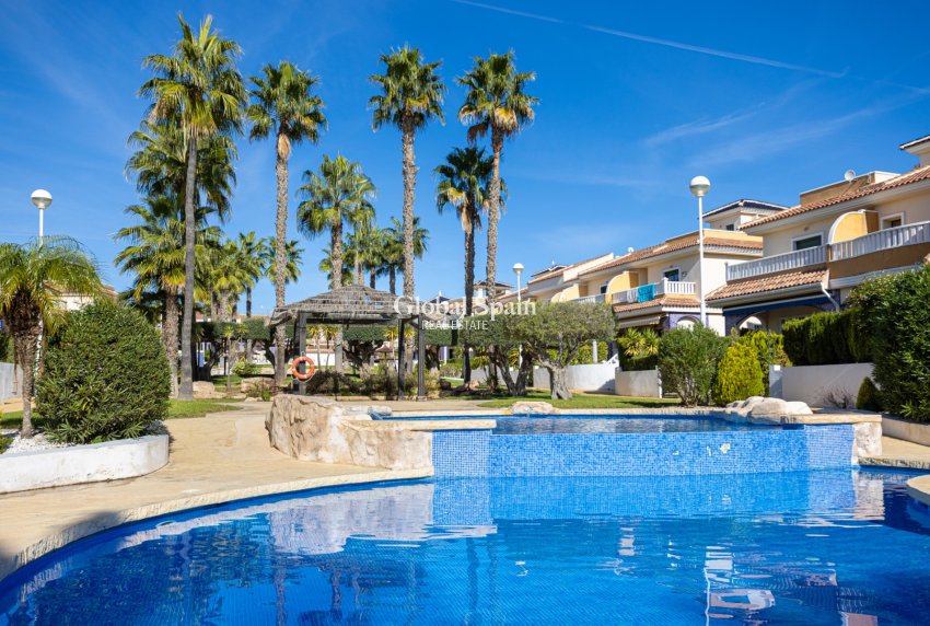 Wederverkoop - Appartement Begane Grond Appartement -
CIUDAD QUESADA