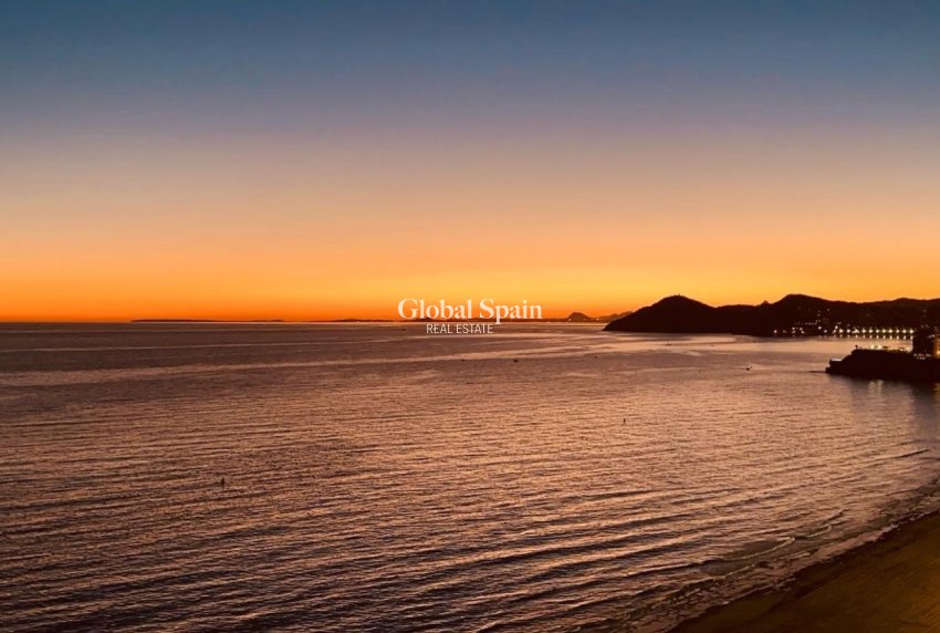 Wederverkoop - APPARTEMENT -
BENIDORM - Costa Blanca