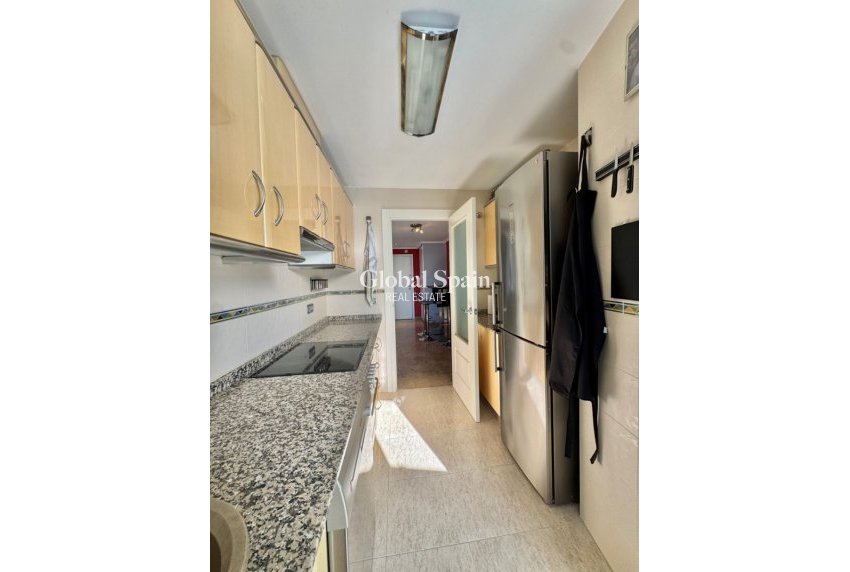 Wederverkoop - APPARTEMENT -
BENIDORM - Costa Blanca