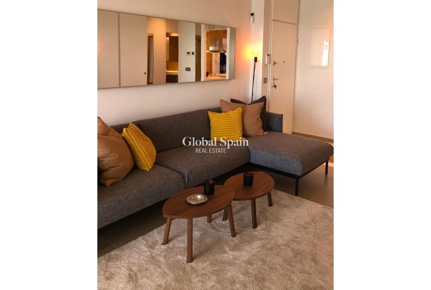 Wederverkoop - APPARTEMENT -
BENIDORM - Costa Blanca