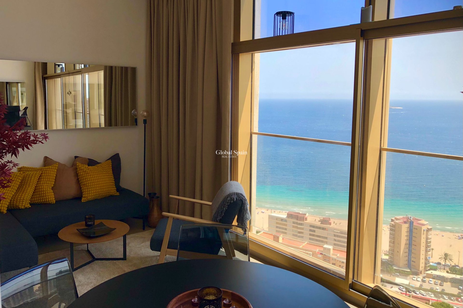 Wederverkoop - APPARTEMENT -
BENIDORM - Costa Blanca